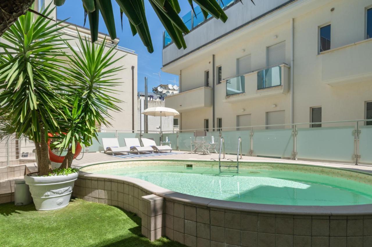 Residence Capitol Cattolica Exterior photo