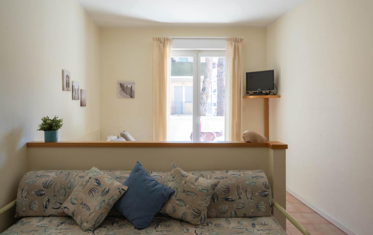 Residence Capitol Cattolica Exterior photo